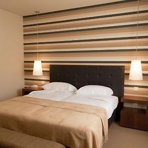 Quarto com cama king